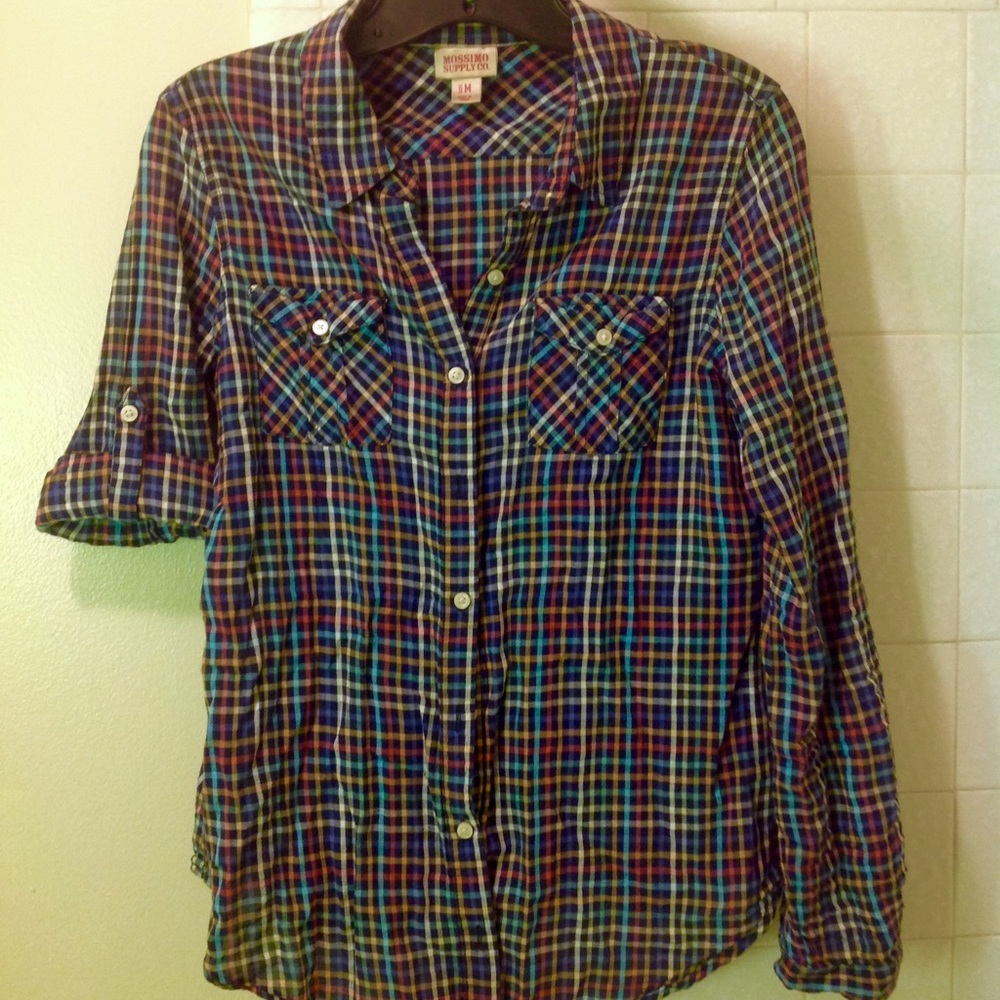 Rainbow plaid button up 🌈